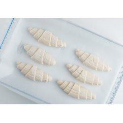 Maquina formadora de croissant (cruasán - medias lunas) en linea RP253