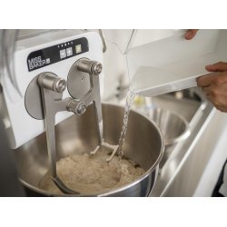 Miss Baker PRO XL de 20 litros/6-9 Kg. Amasadora de brazos especial para Panettone y Colomba