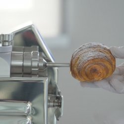 Inyectora dosificadora llenadora de engranajes eléctrica para productos con trozos con tolva 8,5 L